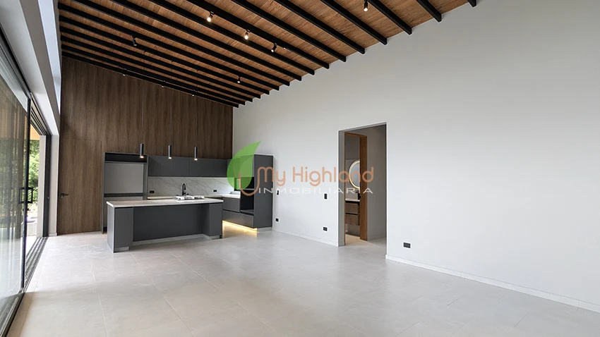 Casa Campestre contemporánea para estrenar en Guarne