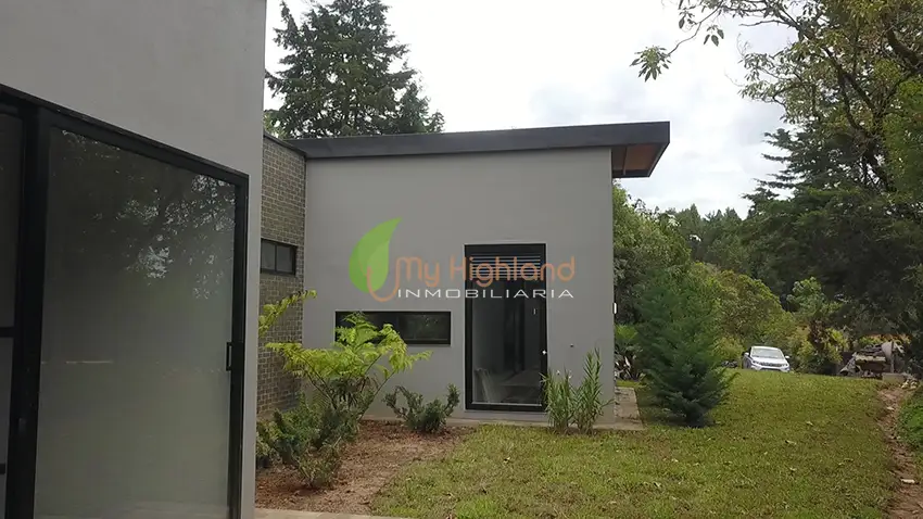 Casa Campestre contemporánea para estrenar en Guarne