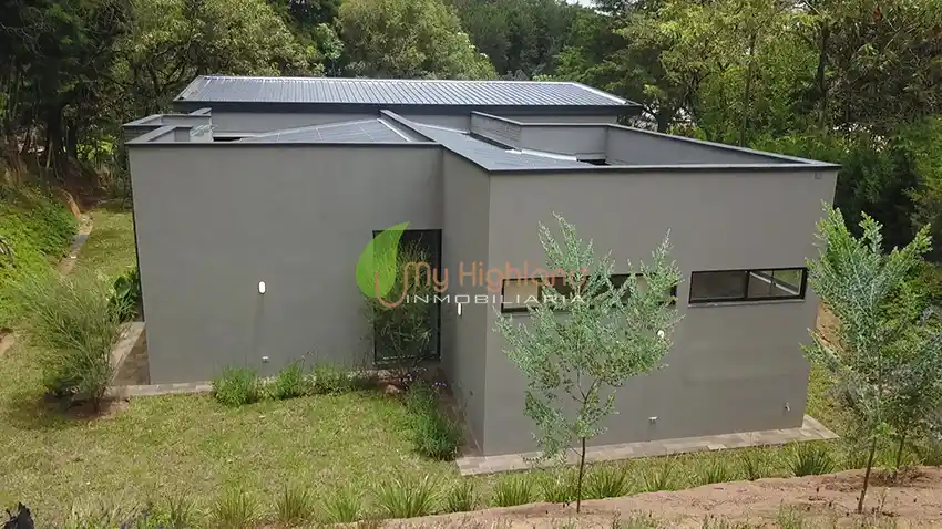 Casa Campestre contemporánea para estrenar en Guarne