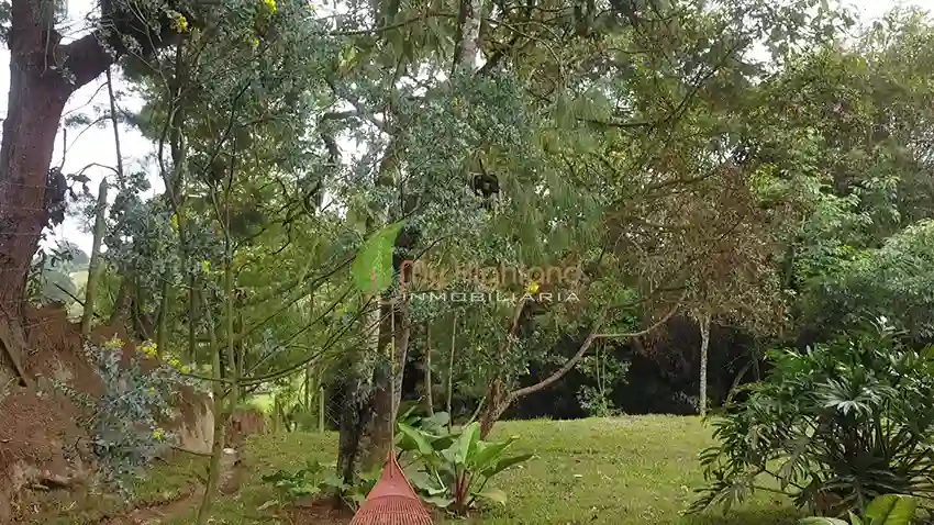 Casa Campestre contemporánea para estrenar en Guarne