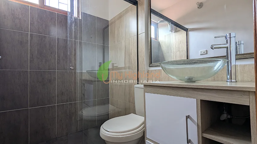 Casa Campestre de 3.318 m2 Con Dos Construcciones
