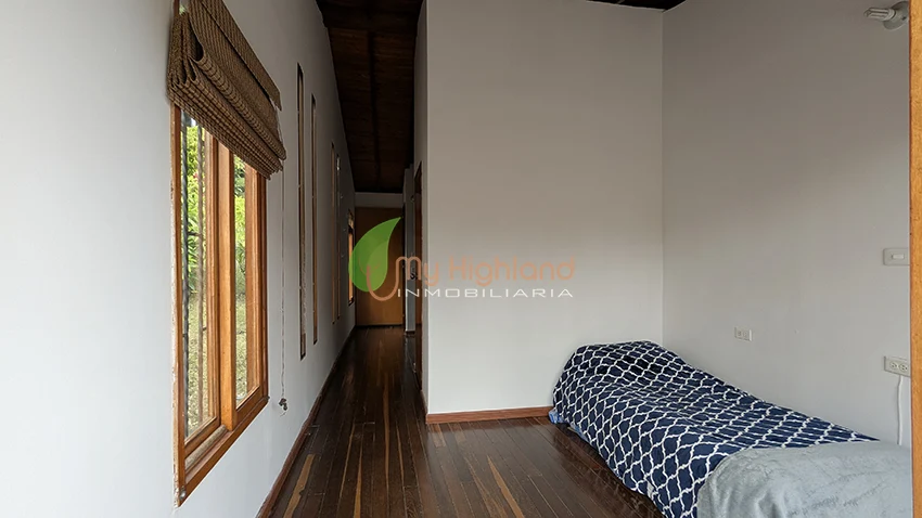 Casa Campestre de 3.318 m2 Con Dos Construcciones