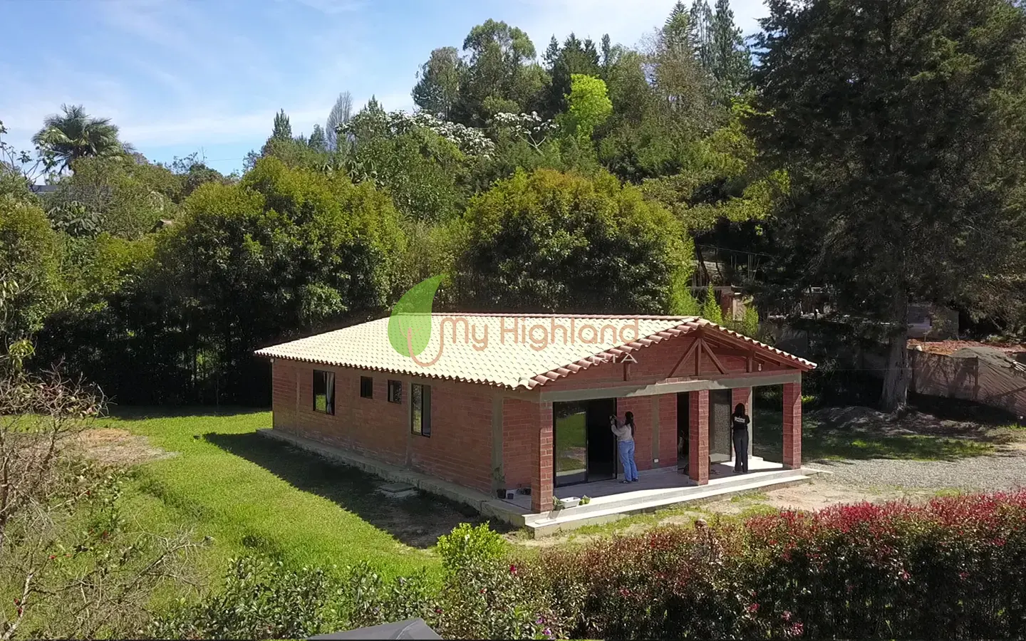 Casa Campestre A solo 250 mts de la autopista Med Bogota Guarne