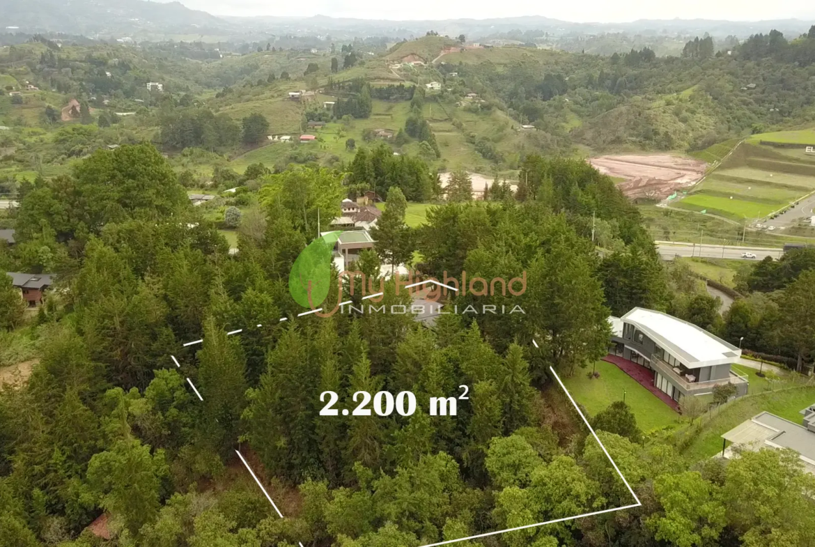 Finca En Parcelación de 2.200 m2 Sector Aeropuerto