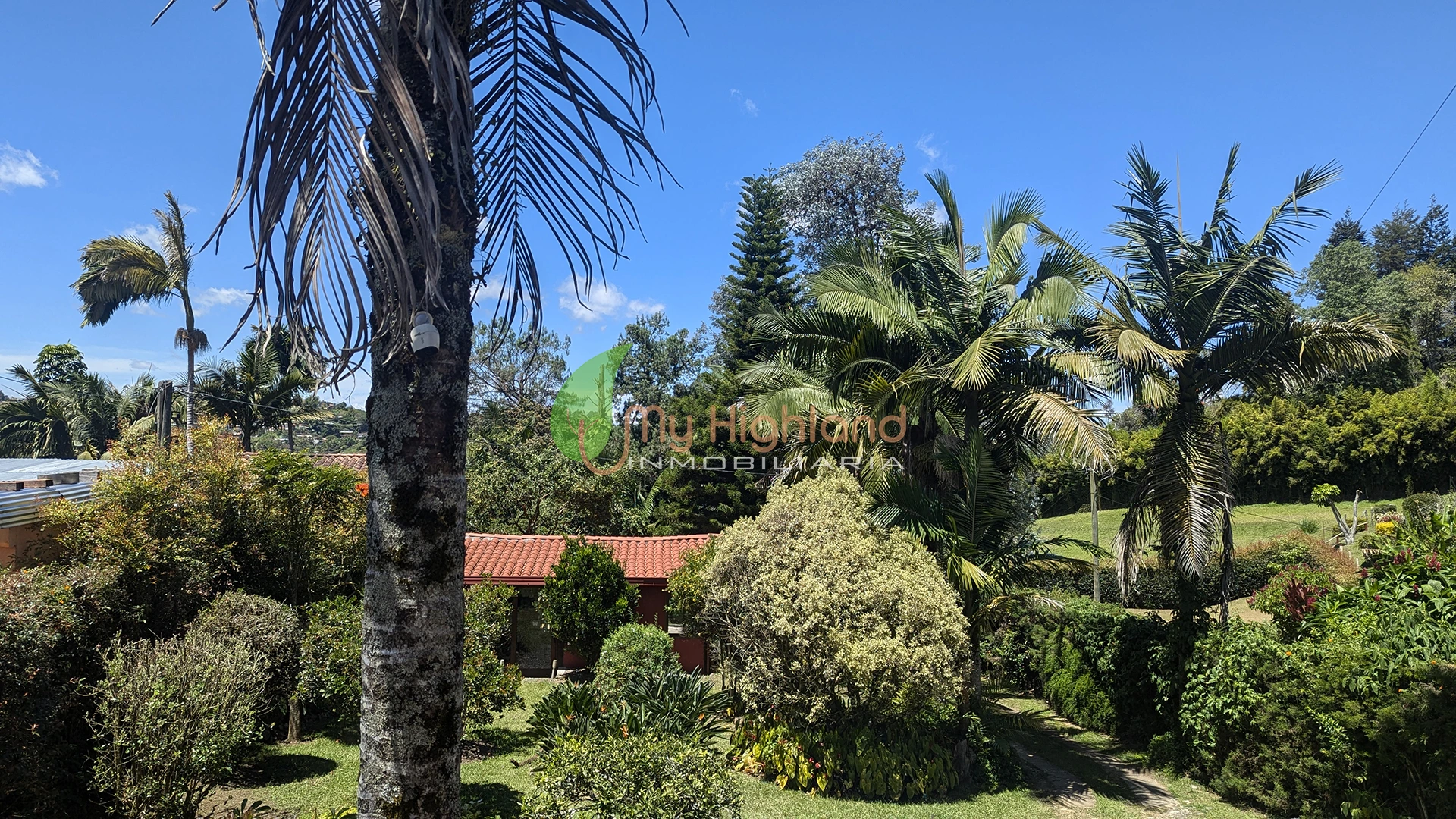 Finca de 2.200m² Mampuesto (Rionegro)15 Finca de 2.200 m2 con 2 construcciones Manpuesto