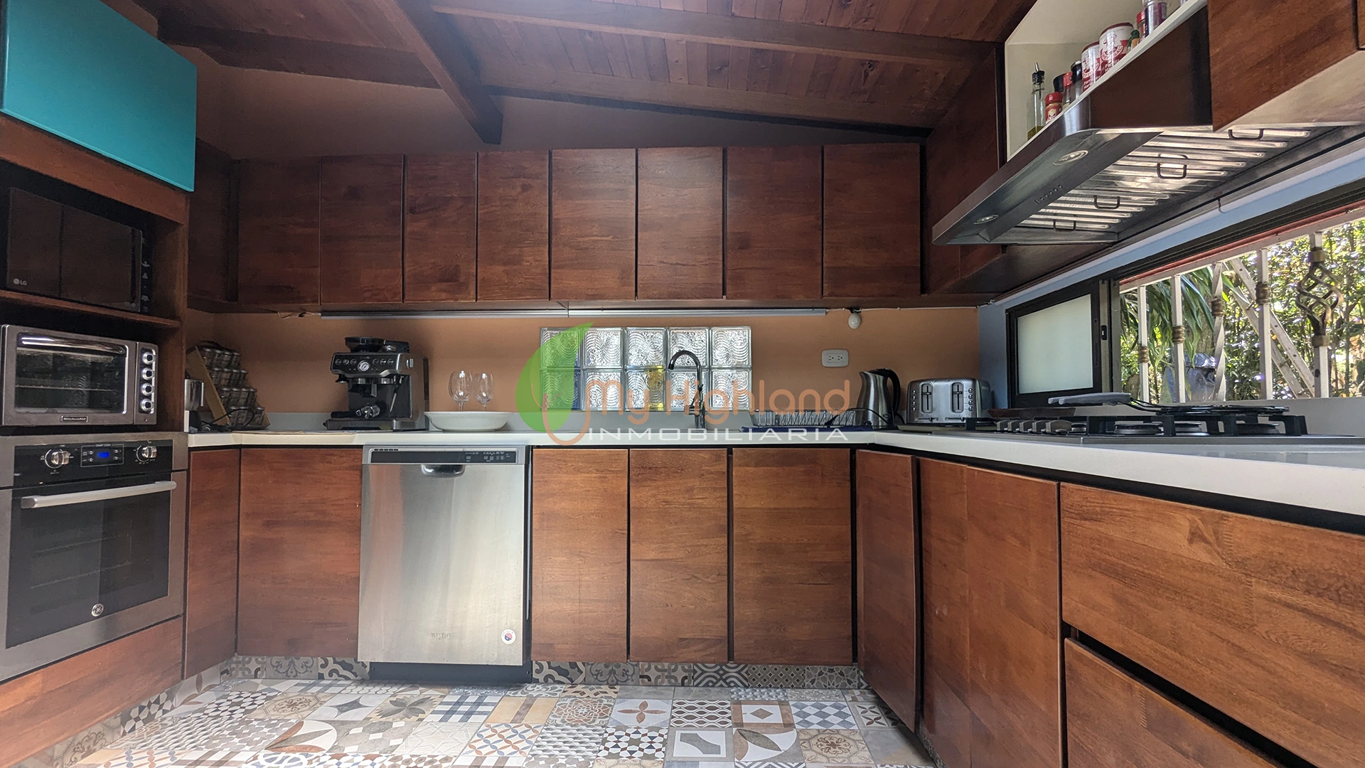 Finca de 2.200m² Mampuesto (Rionegro)43 Finca de 2.200 m2 con 2 construcciones Manpuesto