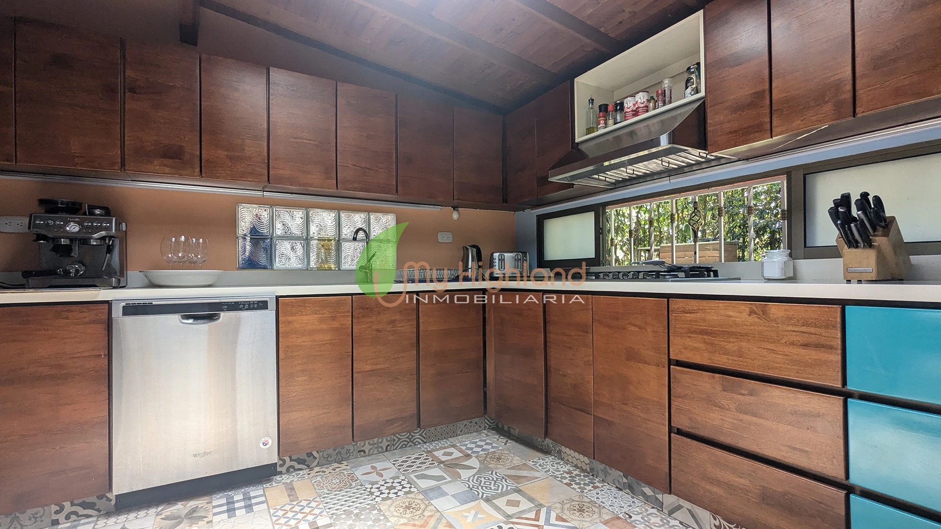 Finca de 2.200m² Mampuesto (Rionegro)44 Finca de 2.200 m2 con 2 construcciones Manpuesto