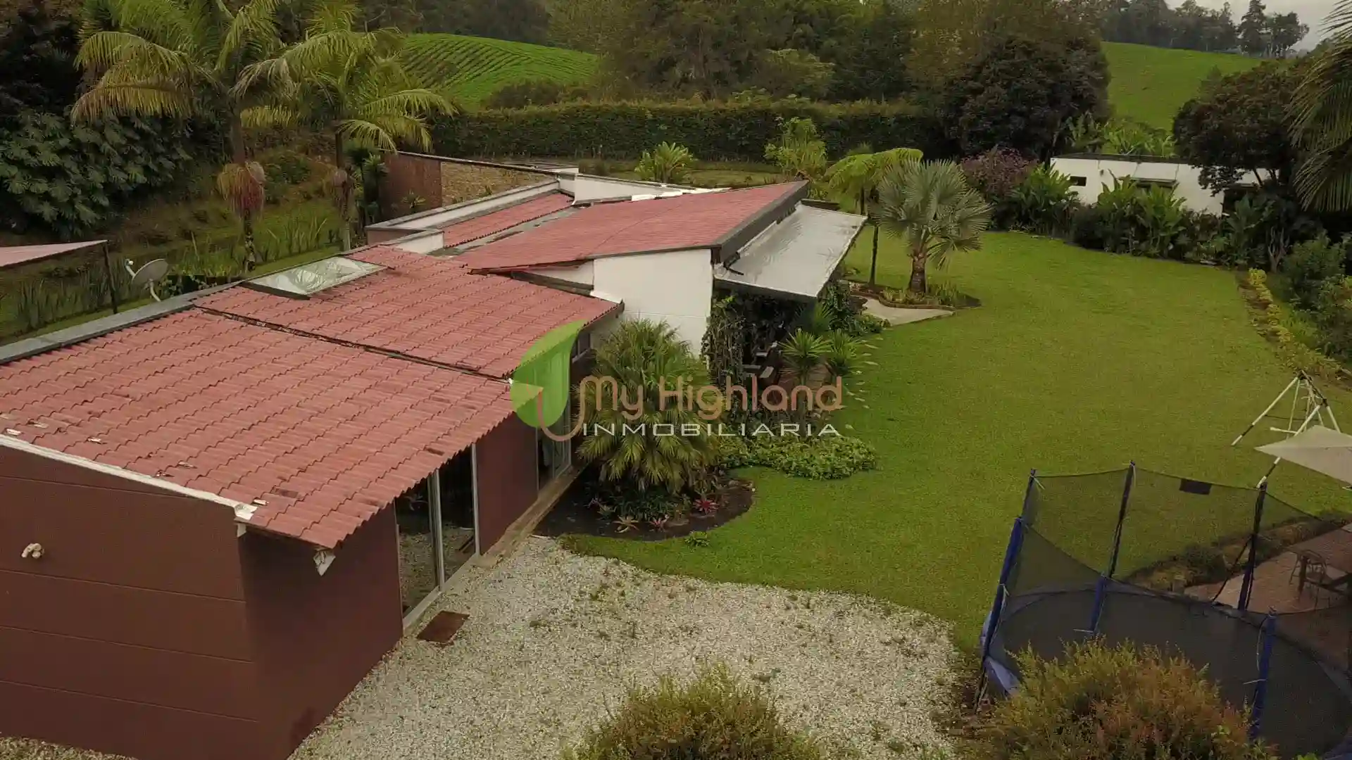 Finca de 3.860 m² Pontezuela 2 Construcciones -03 Finca de 3.860 m² Pontezuela 2 construcciones