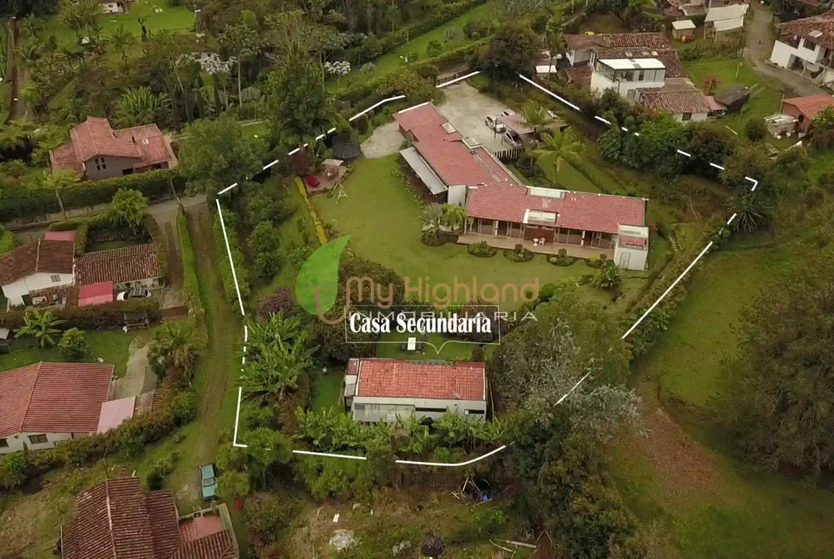 Finca de 3.860 m² Pontezuela 2 construcciones