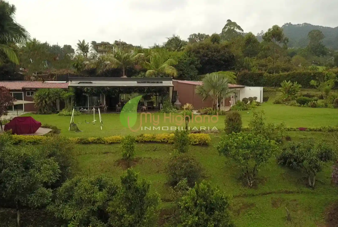 Finca de 3.860 m² Pontezuela 2 construcciones