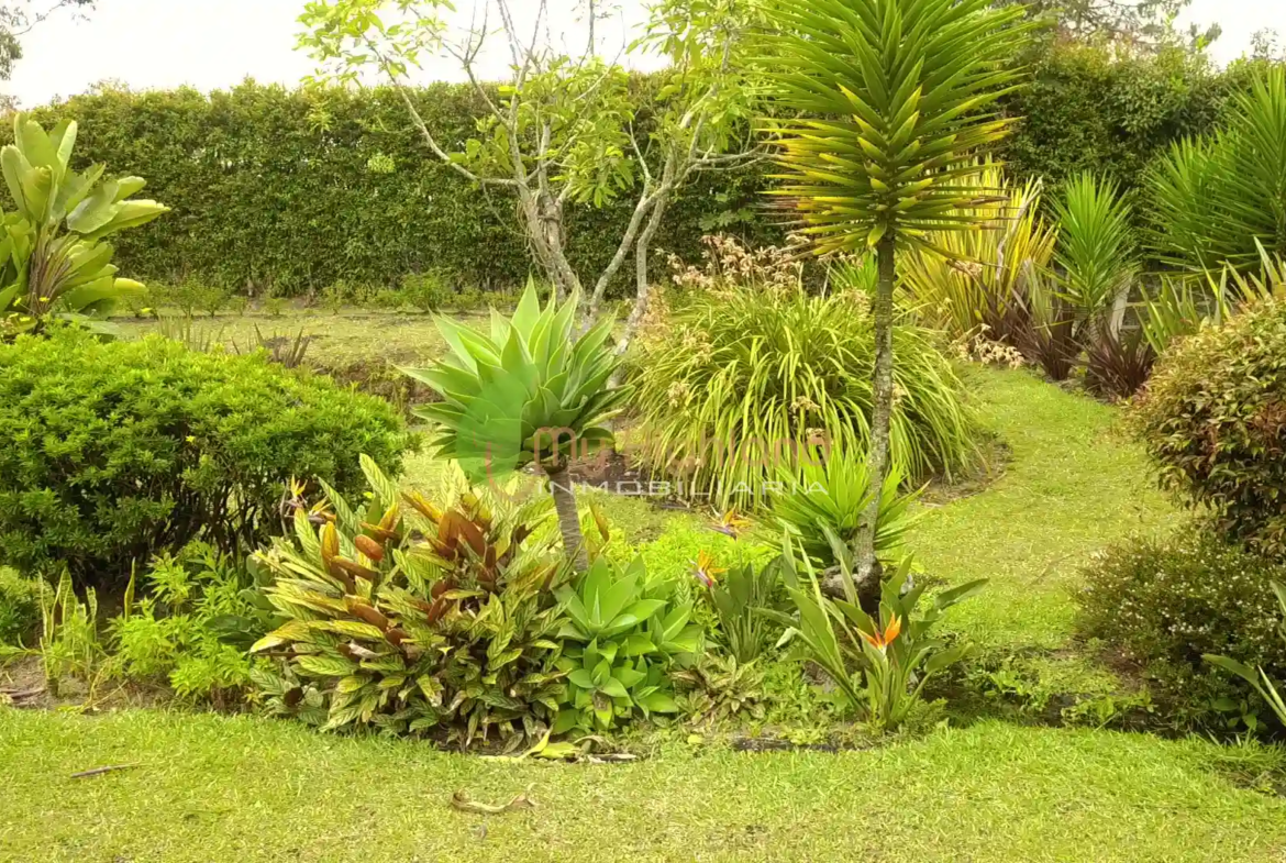 Finca de 3.860 m² Pontezuela 2 construcciones