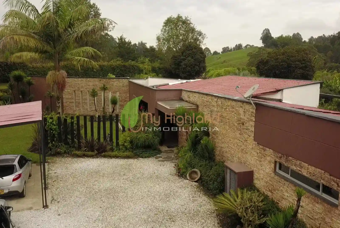 Finca de 3.860 m² Pontezuela 2 construcciones