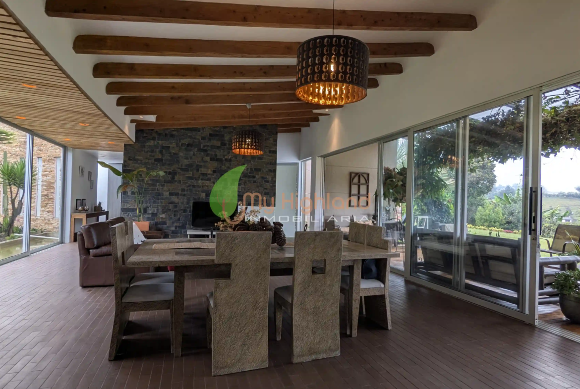 Finca de 3.860 m² Pontezuela 2 construcciones