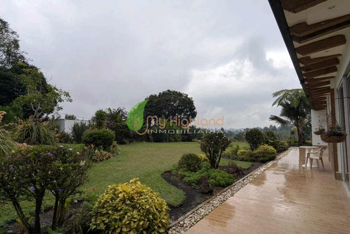 Finca de 3.860 m² Pontezuela 2 construcciones