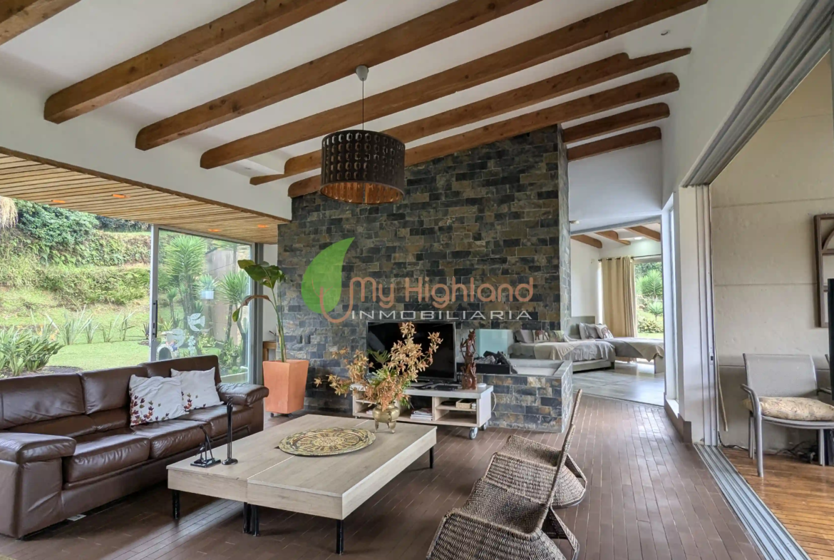 Finca de 3.860 m² Pontezuela 2 construcciones