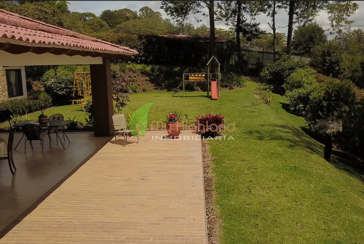 Finca en Construcción tradicional de 5.009 m² Pontezuela