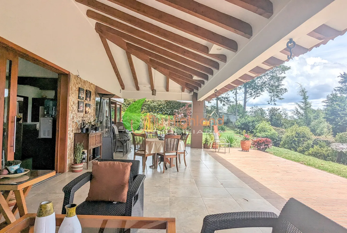 Finca en Construcción tradicional de 5.009 m² Pontezuela