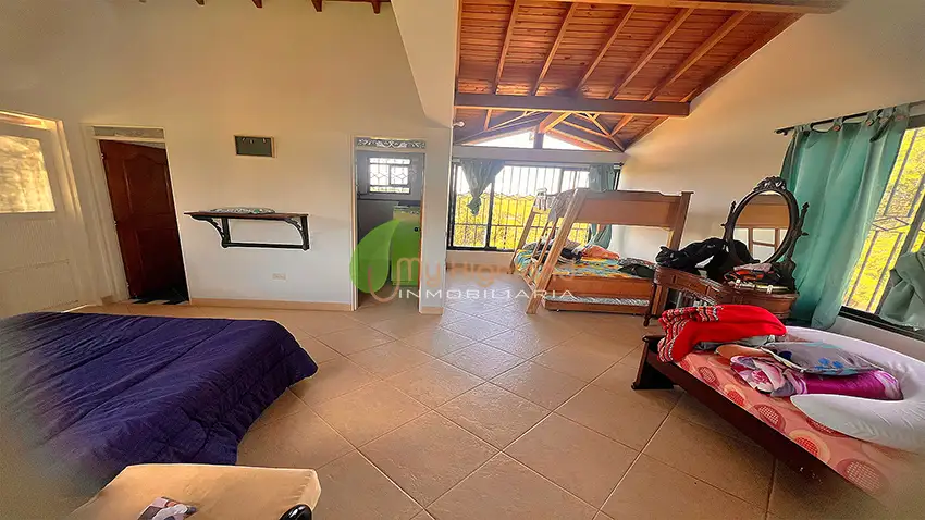 Venta de Finca de 2.500 m2 Sector Garrido Guarne Antioquia