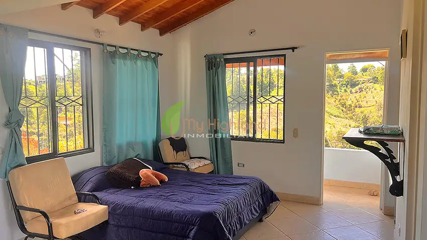Venta de Finca de 2.500 m2 Sector Garrido Guarne Antioquia