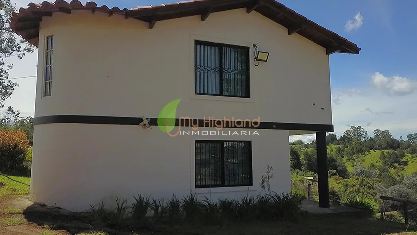 Venta de Finca de 2.500 m2 Sector Garrido Guarne Antioquia