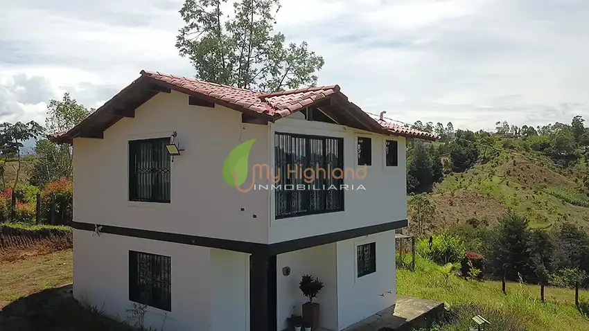 Venta de Finca de 2.500 m2 Sector Garrido Guarne Antioquia