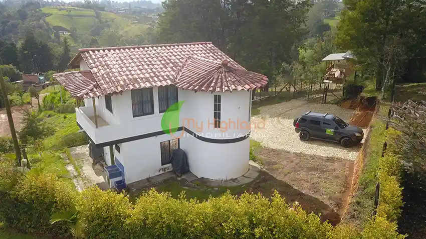 Venta de Finca de 2.500 m2 Sector Garrido Guarne Antioquia