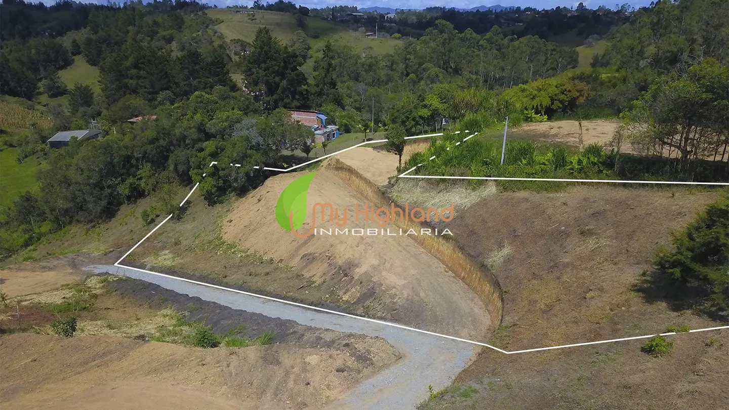 .Lote-2.500-m²-En-Condominio-en-Guarne