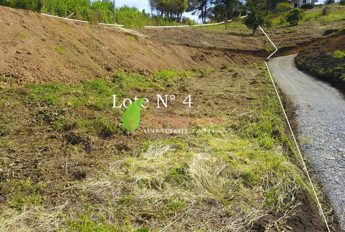 Lote 2.500 m2 Condominio Guarne, Antioquia