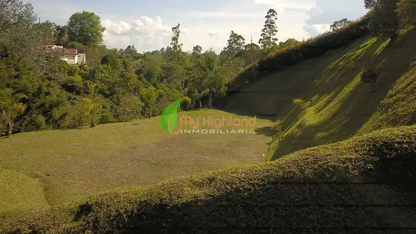 Lote 3.495 m² Parcelación Ojo de Agua
