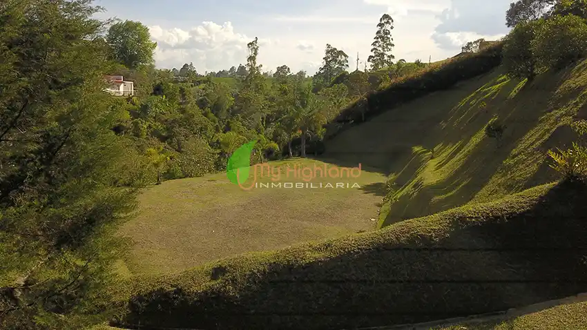 Lote 3.495 m² Parcelación Ojo de Agua