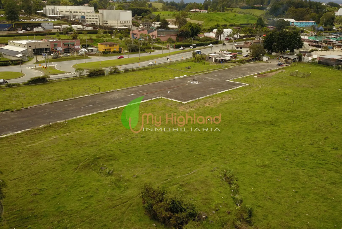 Lote Industrial 25.000 m² Autopista Medellín Bogotá (Rionegro)