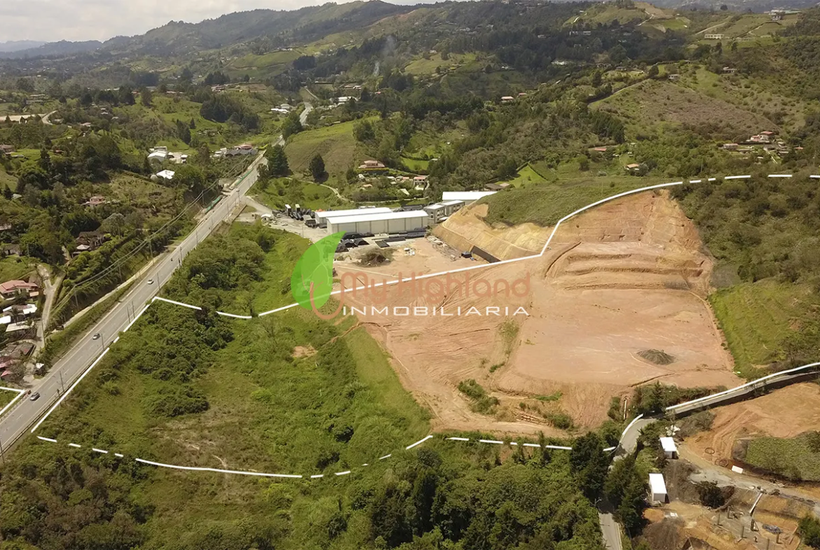 Lote Industrial 70.000 m² Variante Aeropuerto