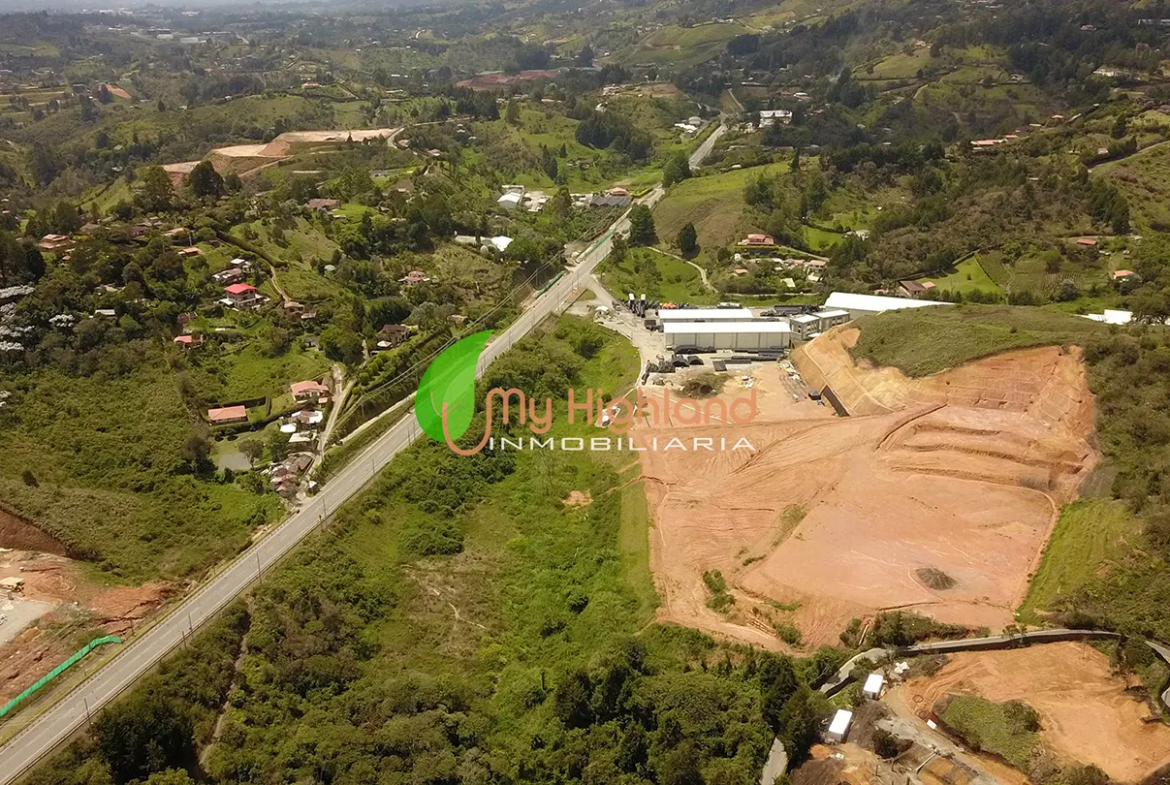 Lote Industrial 70.000 m² Variante Aeropuerto