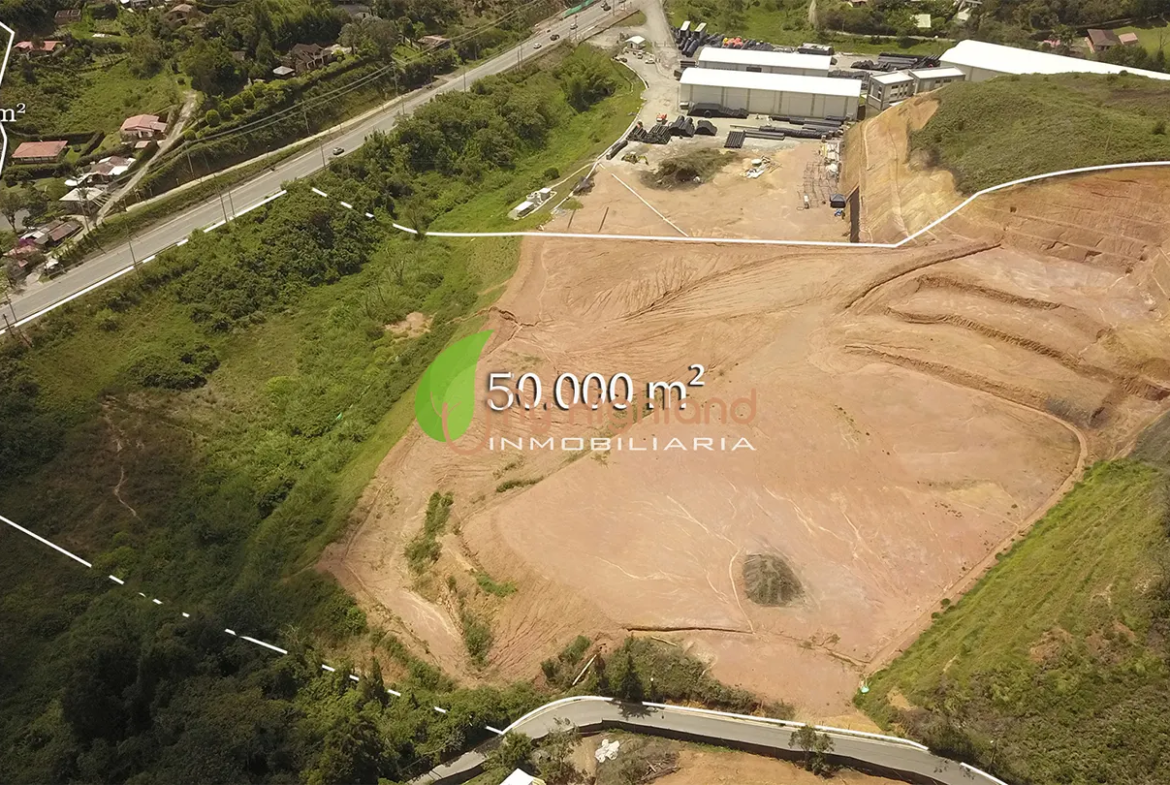 Lote Industrial 70.000 m² Variante Aeropuerto