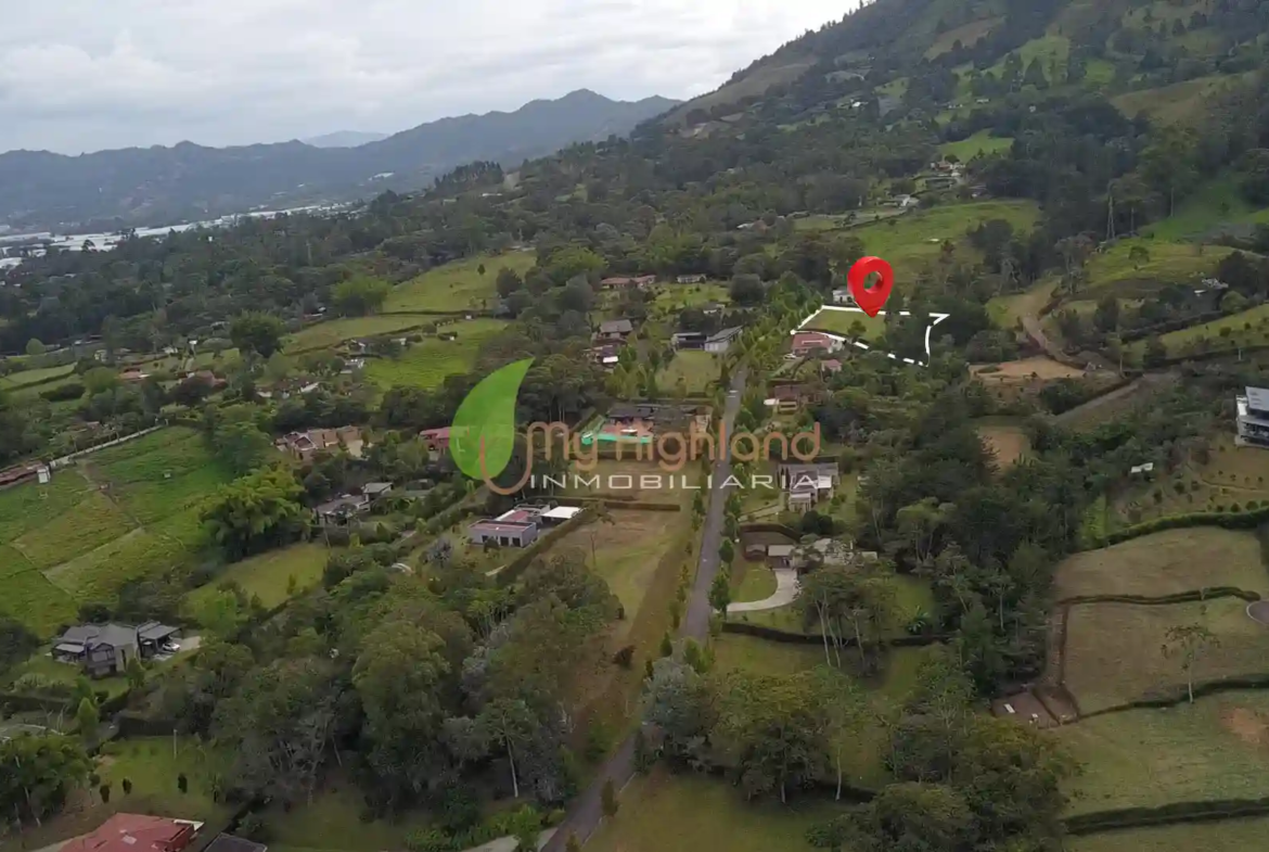 Lote En Parcelación de 2.536 m² Vía San Antonio- La Ceja