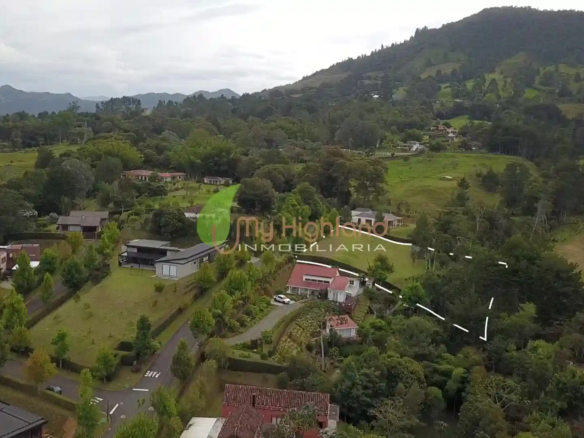 Lote-de-2.536-m²-En-Parcelacion-Via-San-Antonio-La-Ceja