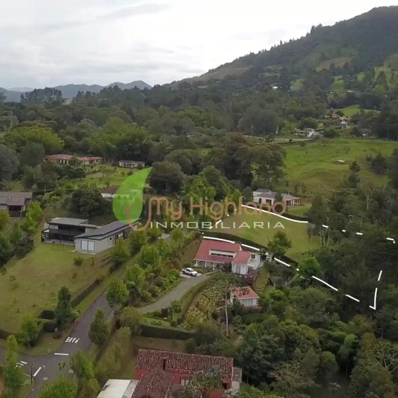 Lote-de-2.536-m²-En-Parcelacion-Via-San-Antonio-La-Ceja