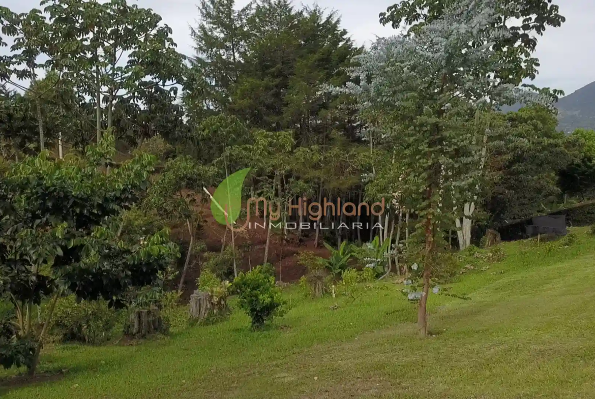Lote En Parcelación de 2.536 m² Vía San Antonio- La Ceja
