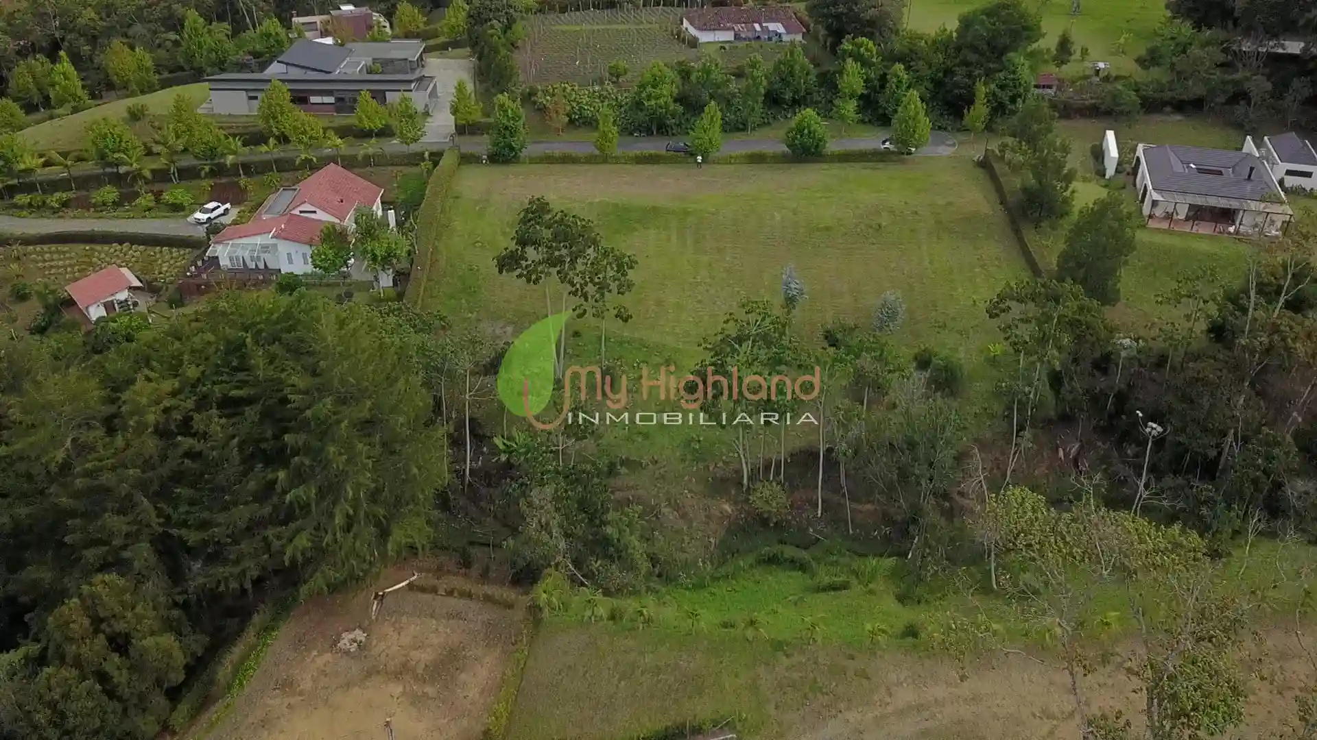 Lote de 2.536 m² En Parcelación Vía San Antonio-La Ceja-13 Lote En Parcelación de 2.536 m² Vía San Antonio- La Ceja