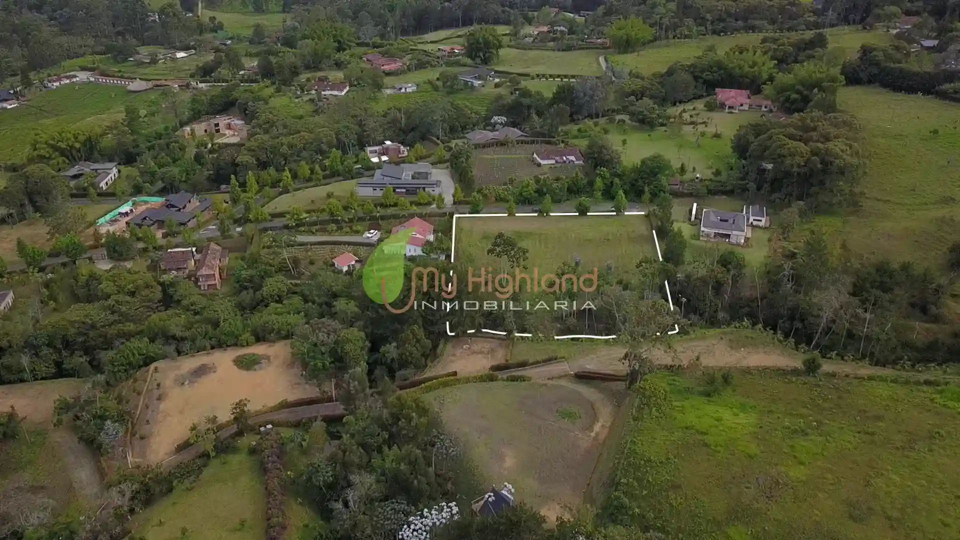 Lote de 2.536 m² En Parcelación Vía San Antonio-La Ceja-14 Lote En Parcelación de 2.536 m² Vía San Antonio- La Ceja