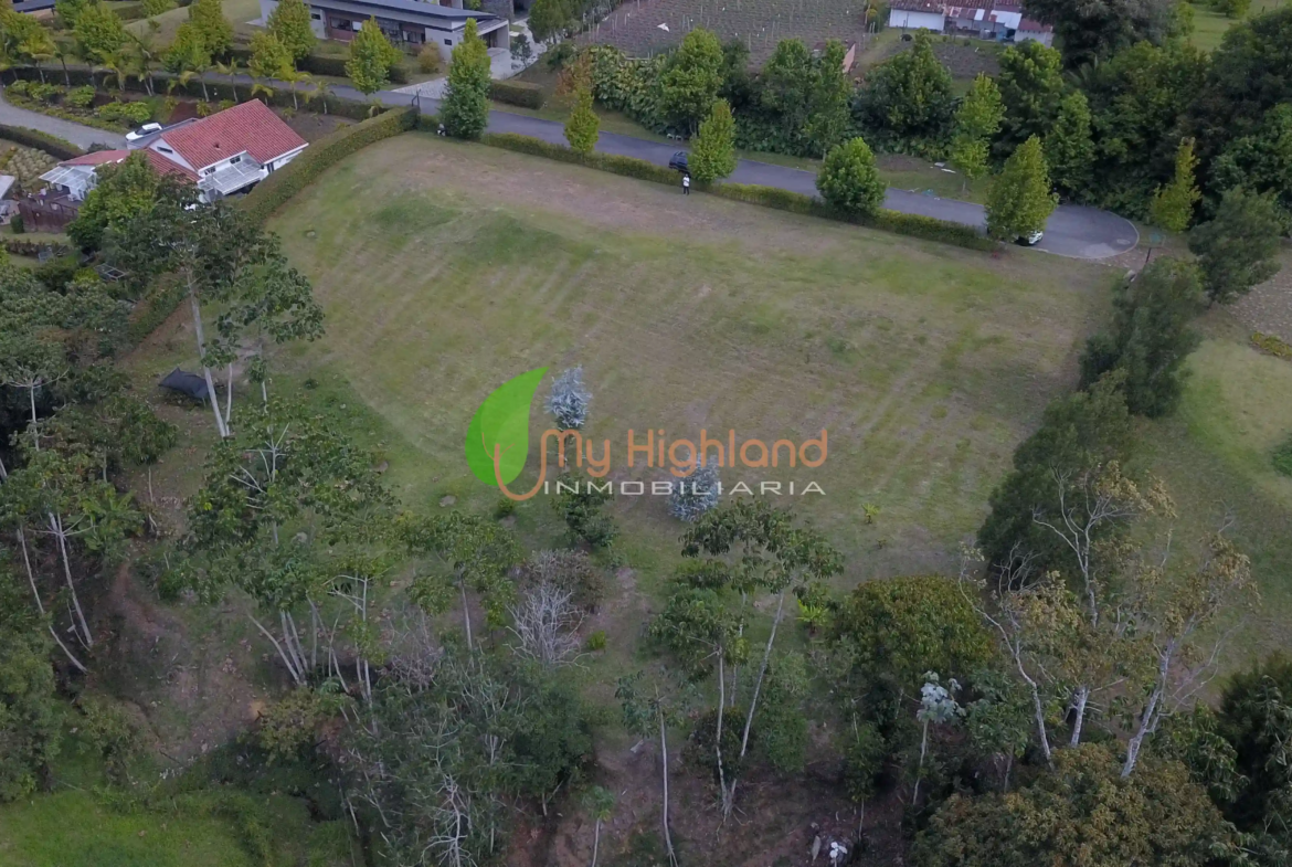 Lote En Parcelación de 2.536 m² Vía San Antonio- La Ceja