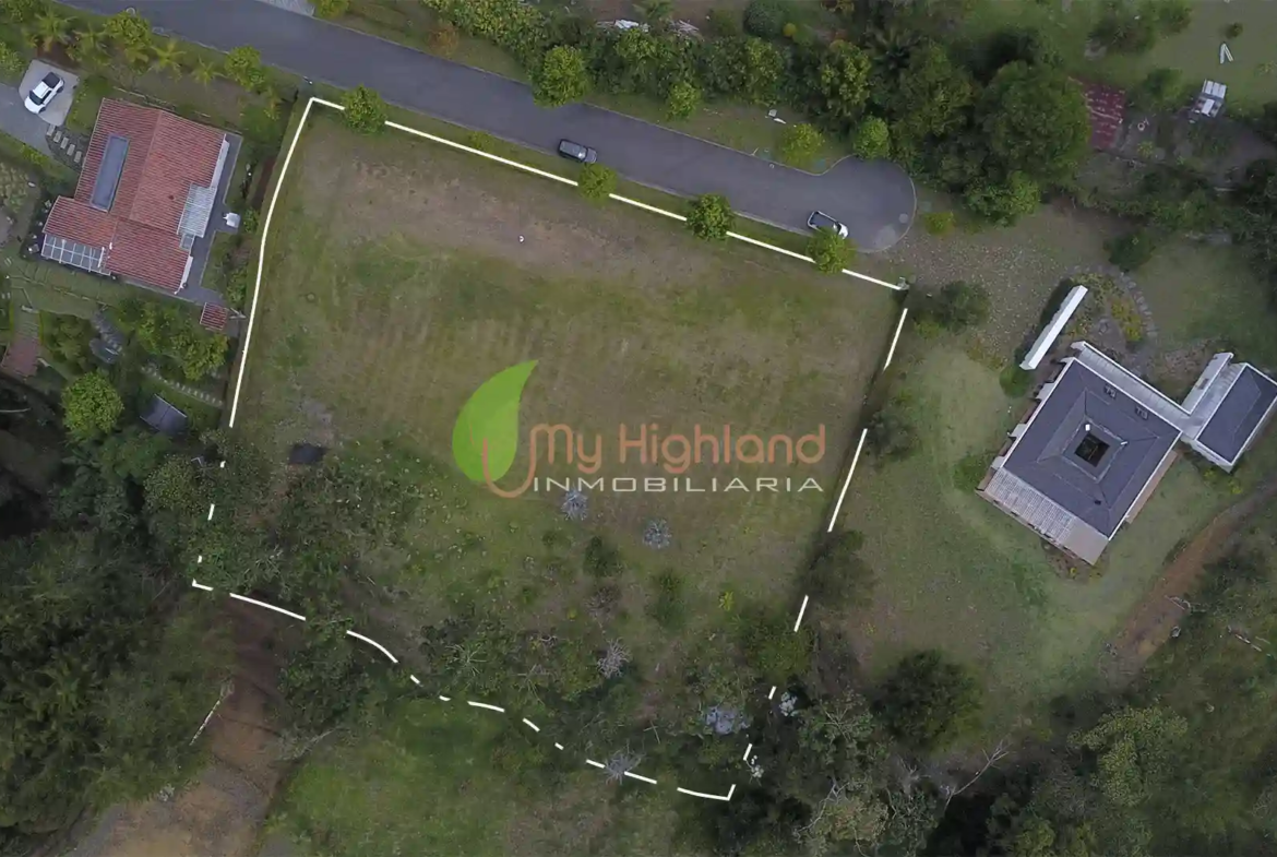 Lote En Parcelación de 2.536 m² Vía San Antonio- La Ceja
