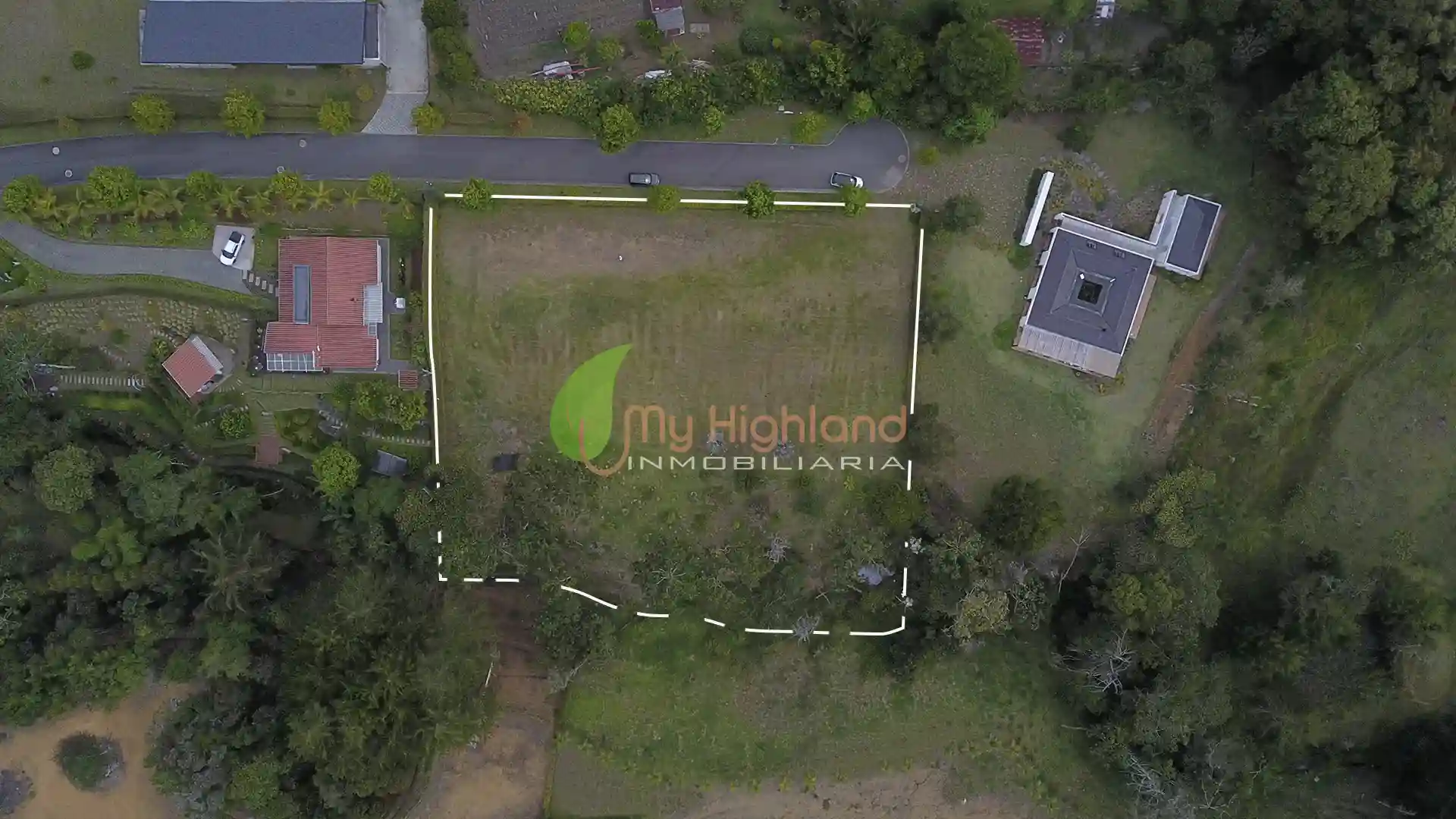 Lote de 2.536 m² En Parcelación Vía San Antonio-La Ceja-20 Lote En Parcelación de 2.536 m² Vía San Antonio- La Ceja