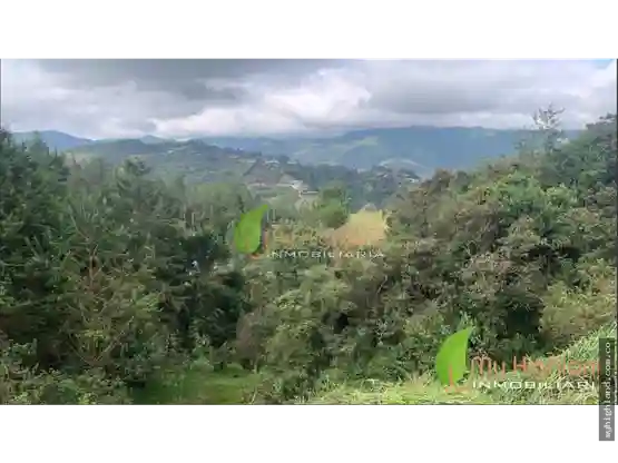 Lote de 10.000 m² en parcelación exclusiva en El Retiro, Antioquia