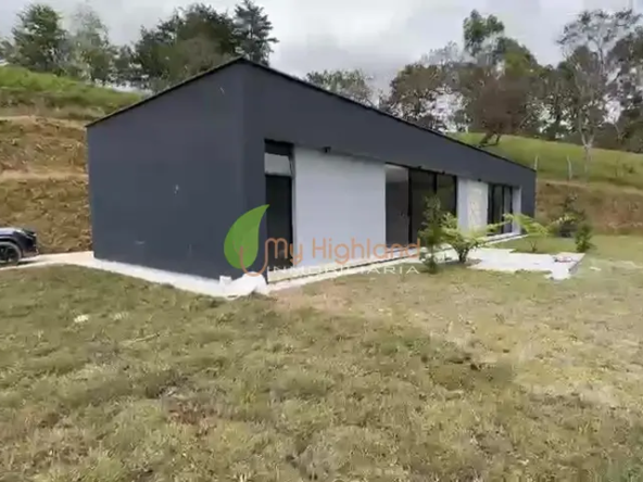 Finca-Moderna-3.370-m²-Guarne