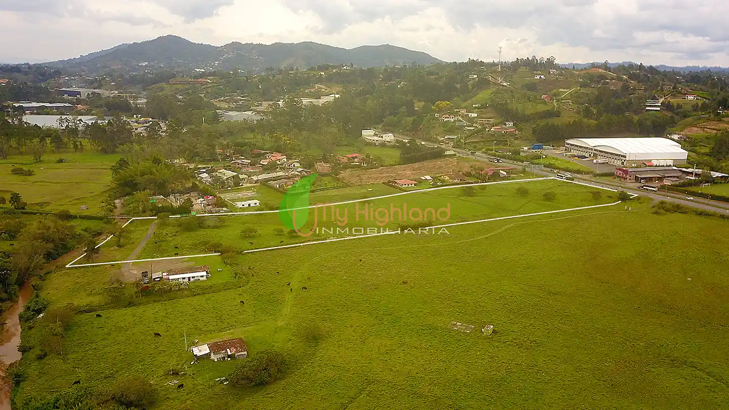 253- Lote industrial de 24.000 m² sobre Autopista Med-Bta-02 Lote Industrial de 24.000 m2 sobre la Autopista Medellín–Bogotá
