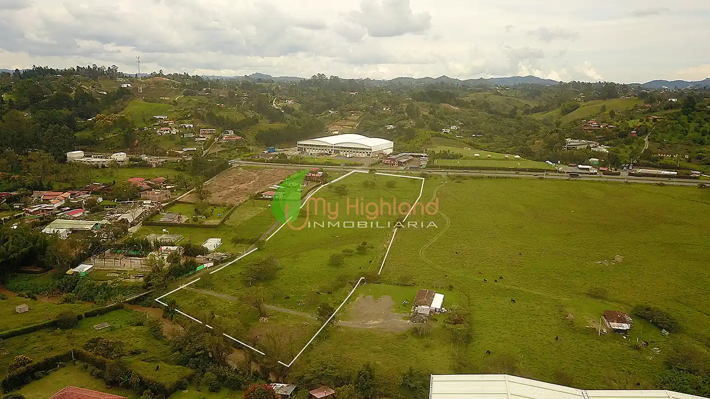 253- Lote industrial de 24.000 m² sobre Autopista Med-Bta-03 Lote Industrial de 24.000 m2 sobre la Autopista Medellín–Bogotá