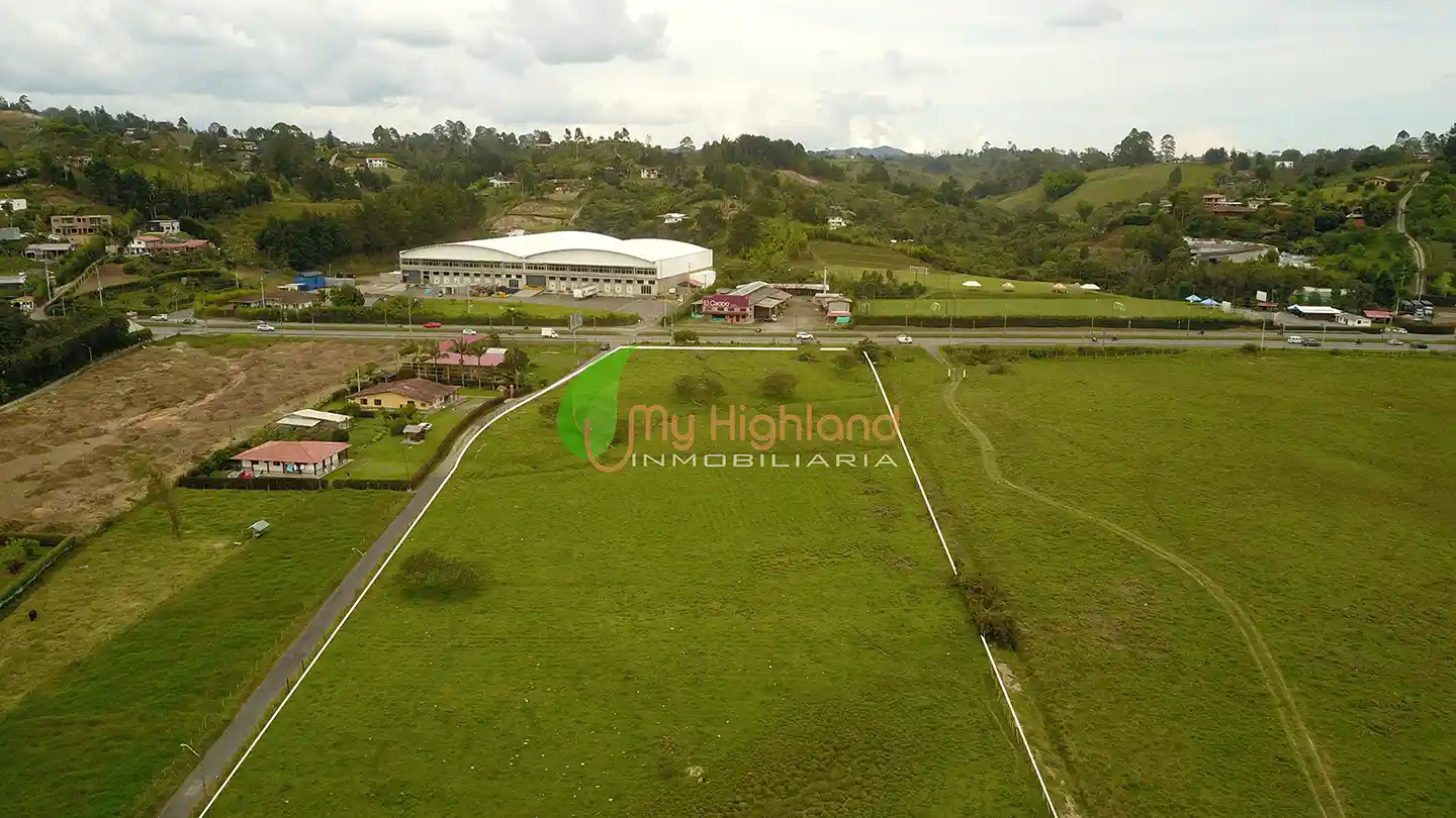 253- Lote industrial de 24.000 m² sobre Autopista Med-Bta-04 Lote Industrial de 24.000 m2 sobre la Autopista Medellín–Bogotá