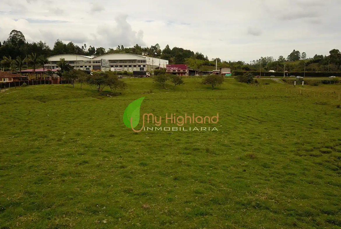 Lote Industrial de 24.000 m2 sobre la Autopista Medellín–Bogotá