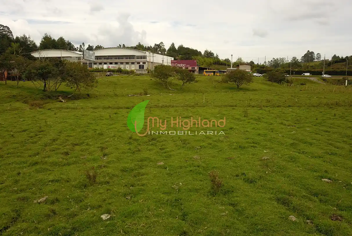 Lote Industrial de 24.000 m2 sobre la Autopista Medellín–Bogotá